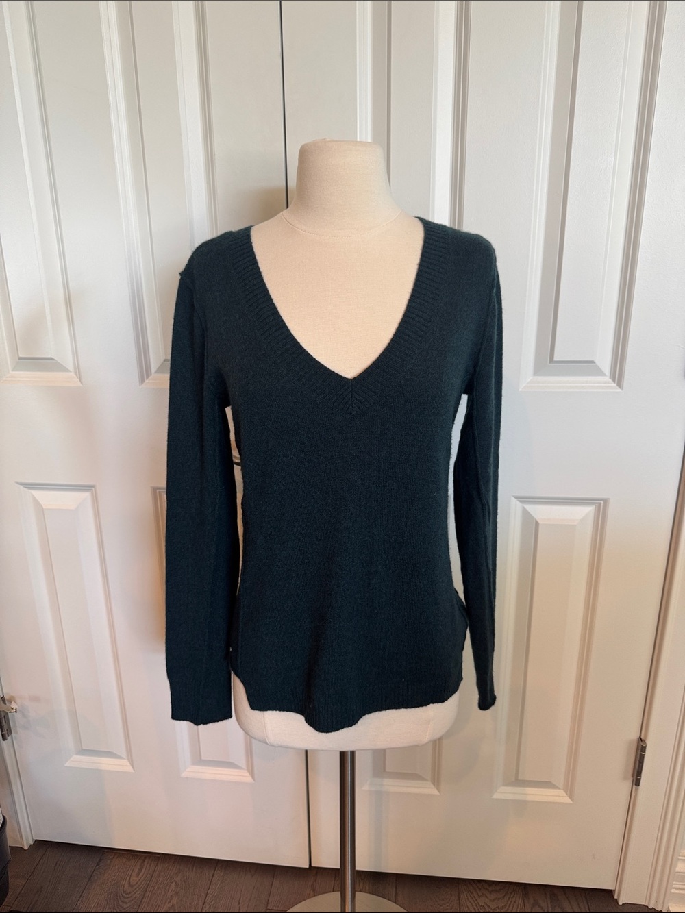 Aqua Deep Teal V-Neck Knit Sweater